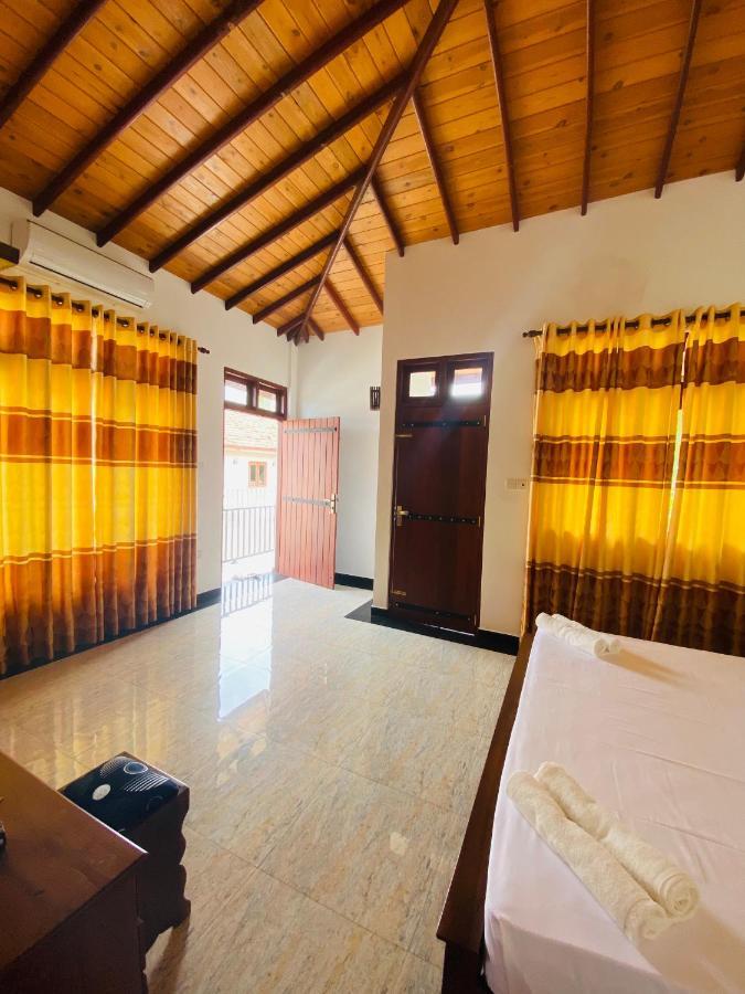The Kingslayer Resort Negombo Ngoại thất bức ảnh