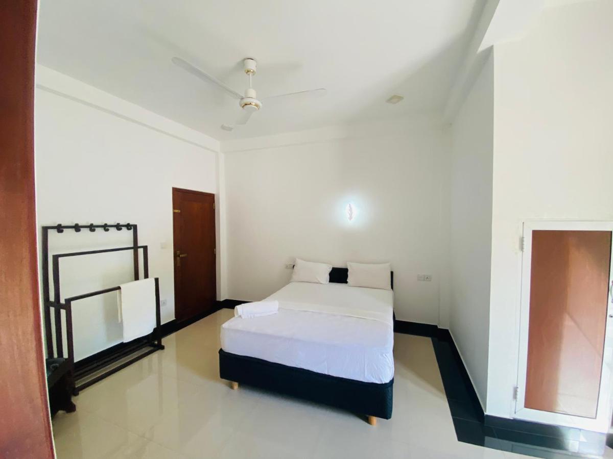 The Kingslayer Resort Negombo Ngoại thất bức ảnh