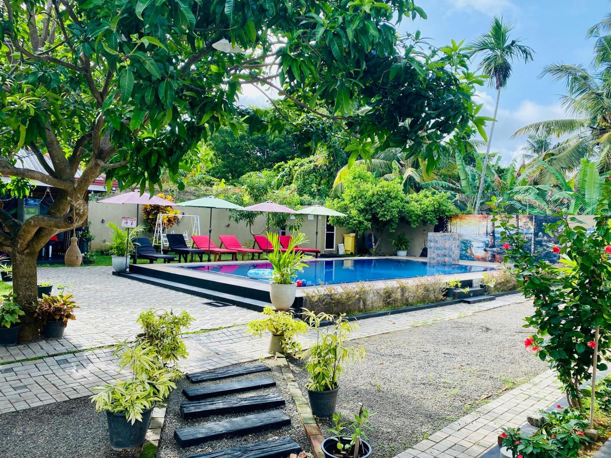 The Kingslayer Resort Negombo Ngoại thất bức ảnh